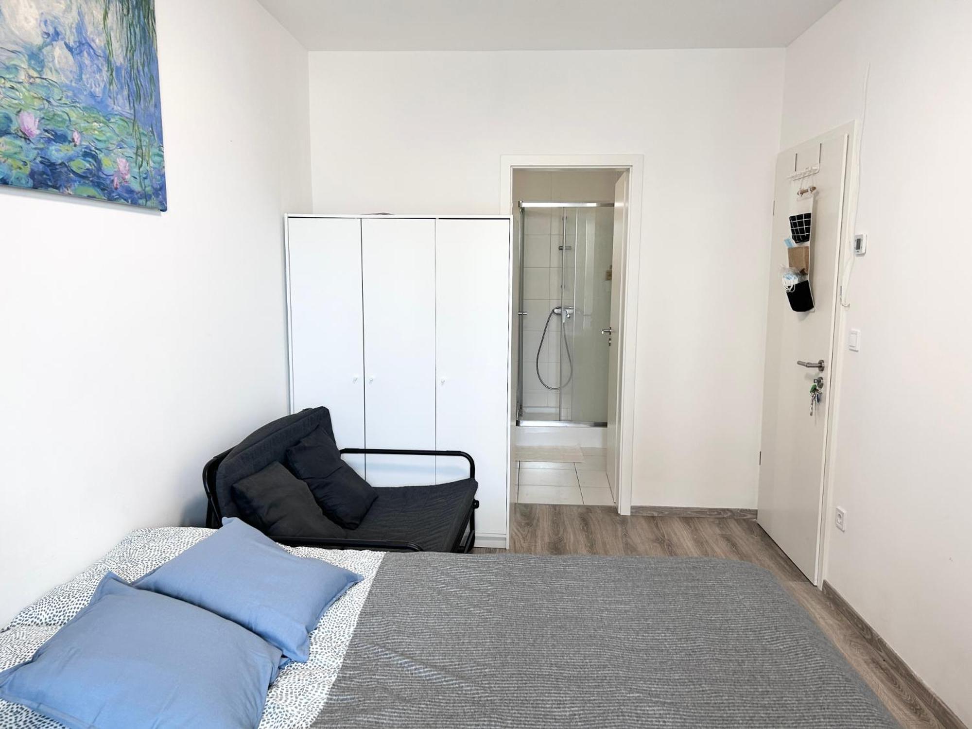 New 2022 Family&Friends Downtown Ac 3Br 2Ba Free Parking Big Balcony Near Metro&Train Station Self Check-In Apt บูดาเปสต์ ภายนอก รูปภาพ